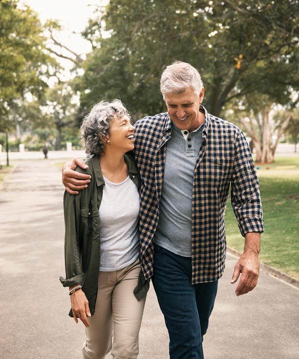 happy couple at elite regenerative
